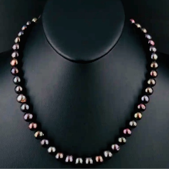 Vintage Pearl Necklace w/14K Clasp